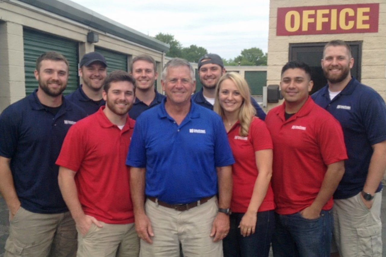 Water damage restoration professionals in El Paso, TX